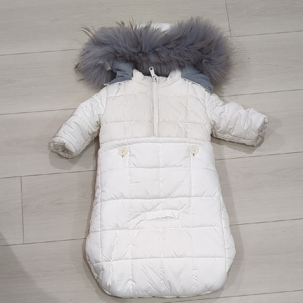 White Quilted Baby Snowsuit with Fur Trim Size 9 Months Car Seat Safe.